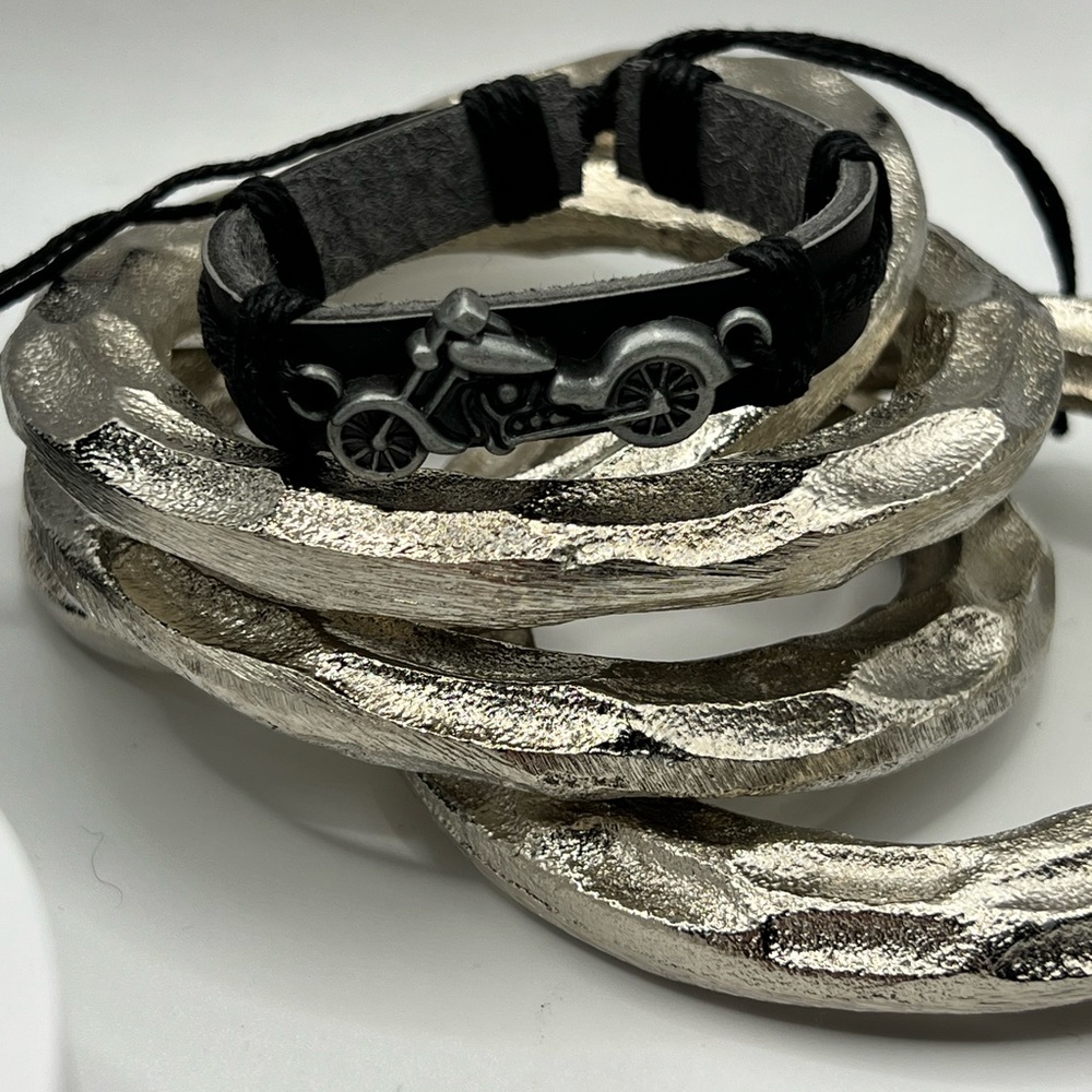 Men's Motorcycle‎ Leather Adjustable Bracelet NEW